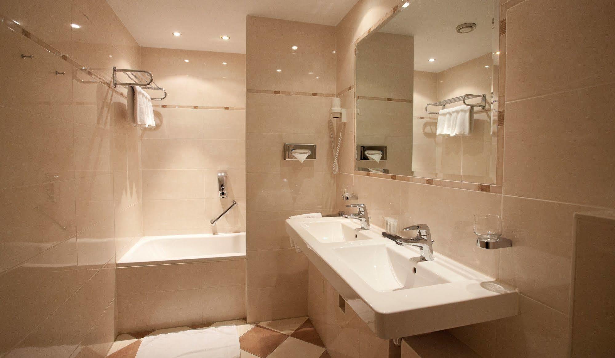 אויסטרוויק Mansion Hotel Bos & Ven מראה חיצוני תמונה